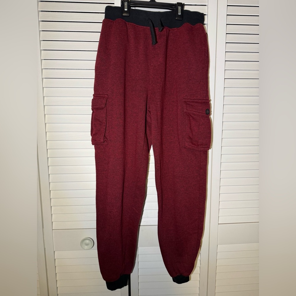 Hollywood The Jean People Red Cargo Sweatpants. Kids L(14/16)